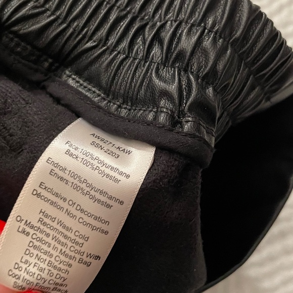 ATM Anthony Thomas Melillo Black Faux Leather Jogger Pants - Picture 11 of 15